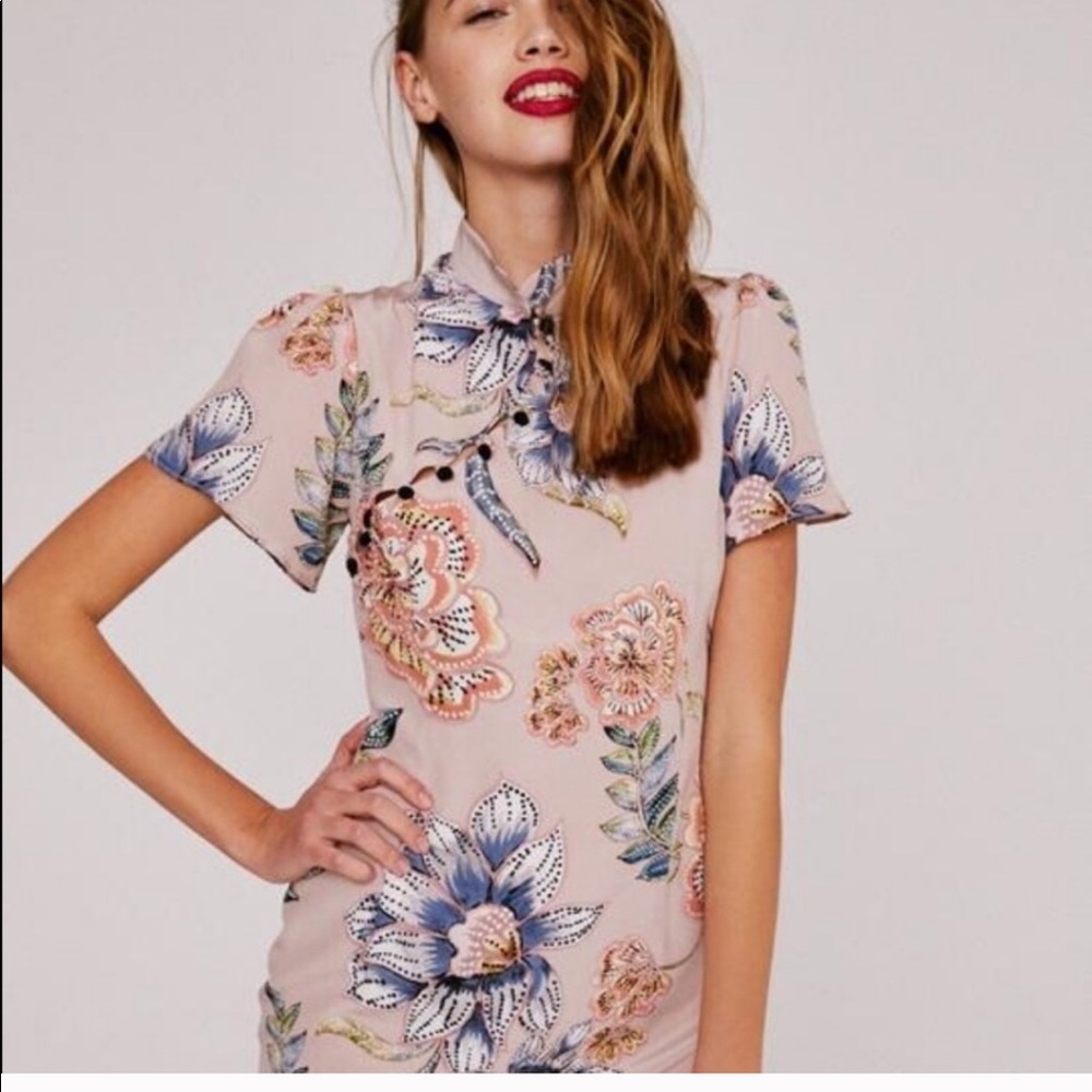 Stone Cold Fox Lure Dress